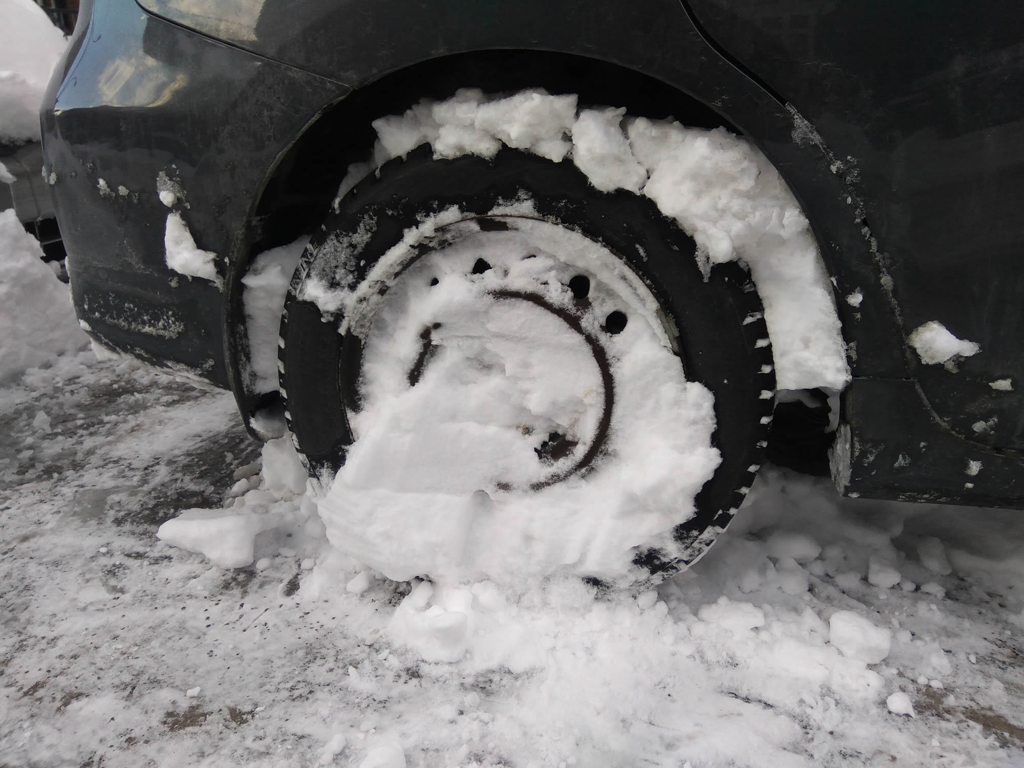 Remove snow from your mags and rims