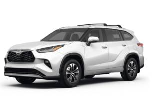 Toyota Lease Takeover in Laval: 2022 Toyota Highlander XLE Automatic AWD ID:#45073