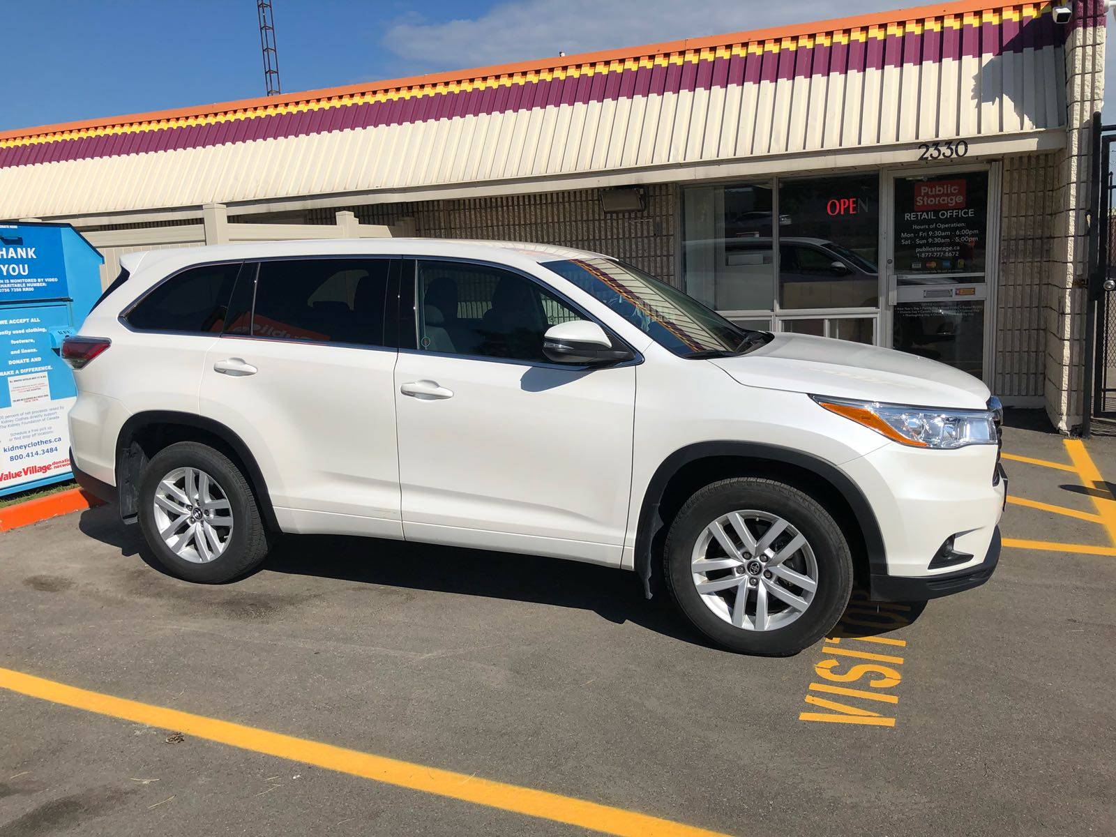 Toyota Lease Takeover in Mississauga, ON 2016 Toyota Highlander LE V6