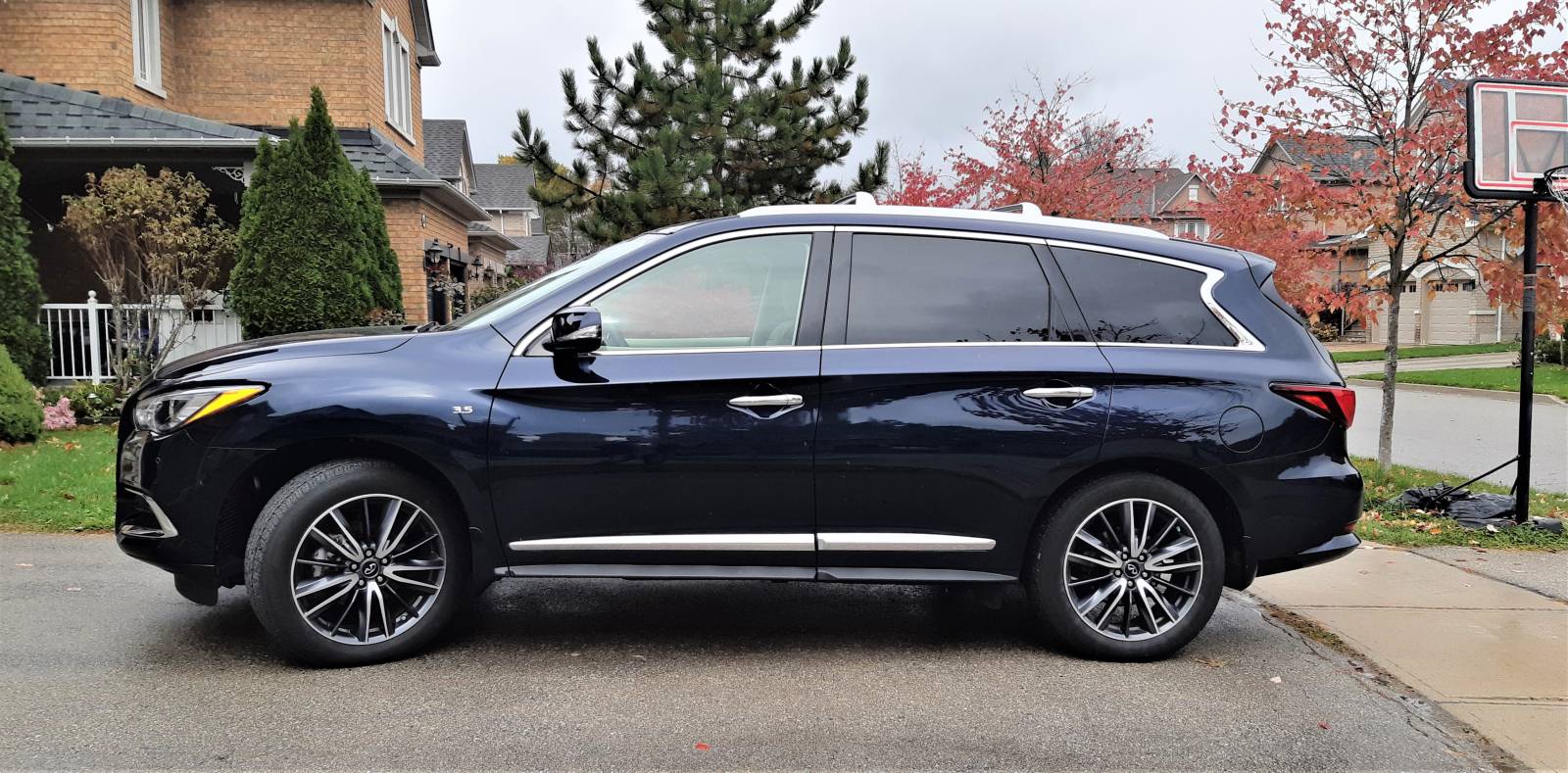 Infiniti Lease Takeover in Richmond Hill, ON: 2017 Infiniti QX60