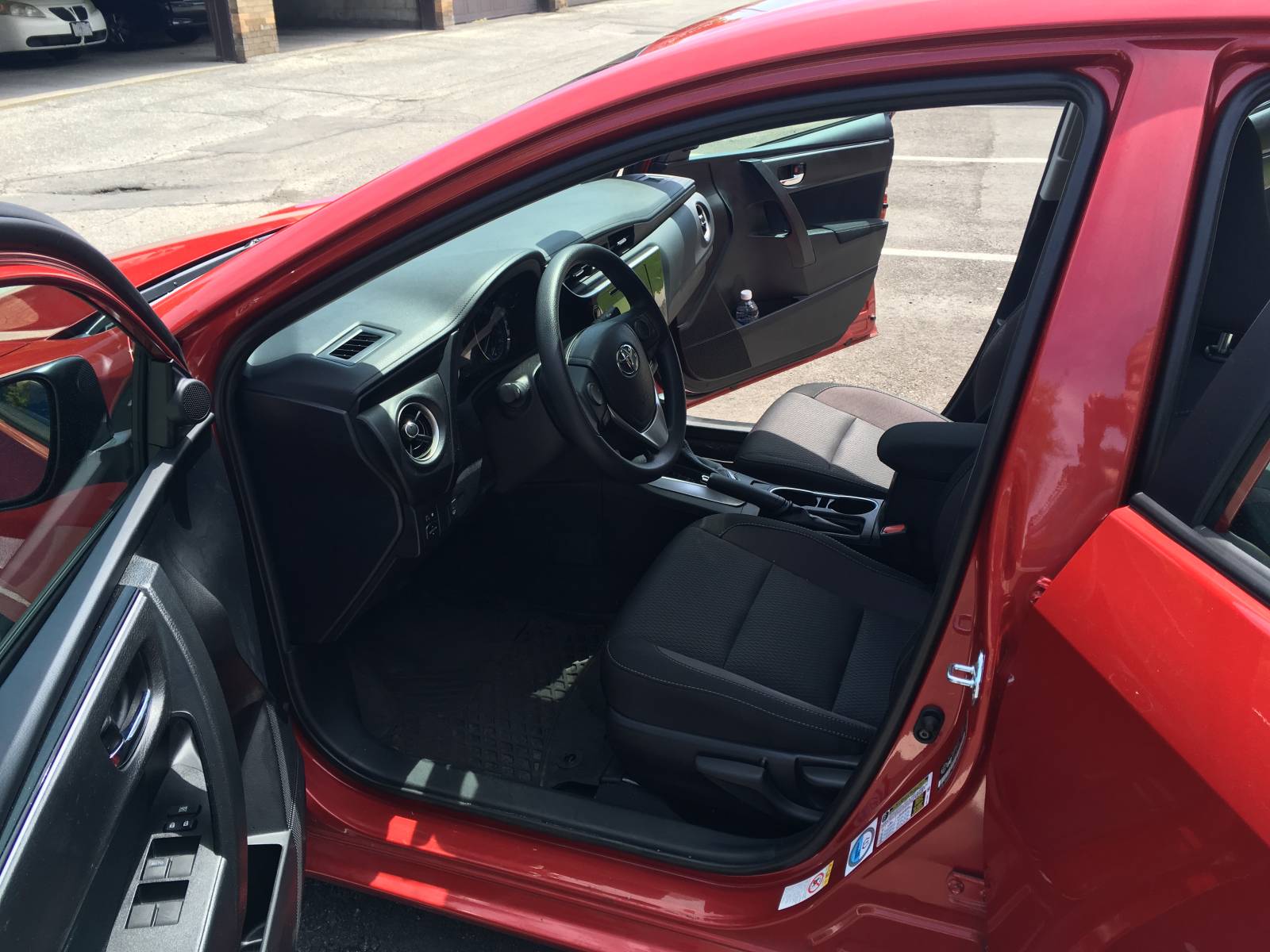 Toyota Lease Takeover in Toronto, ON 2018 Toyota LE Automatic 2WD ID