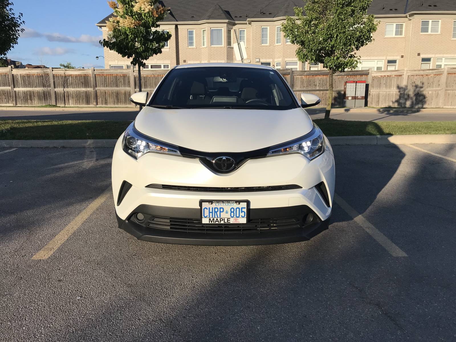 Toyota Lease Takeover in Vaughan, ON: 2019 Toyota C-HR XLE CVT 2WD ID:#5777 • LeaseCosts Canada