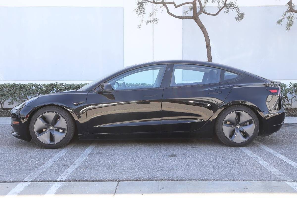 Tesla Lease Takeover In Montreal Qc 2019 Tesla Model 3