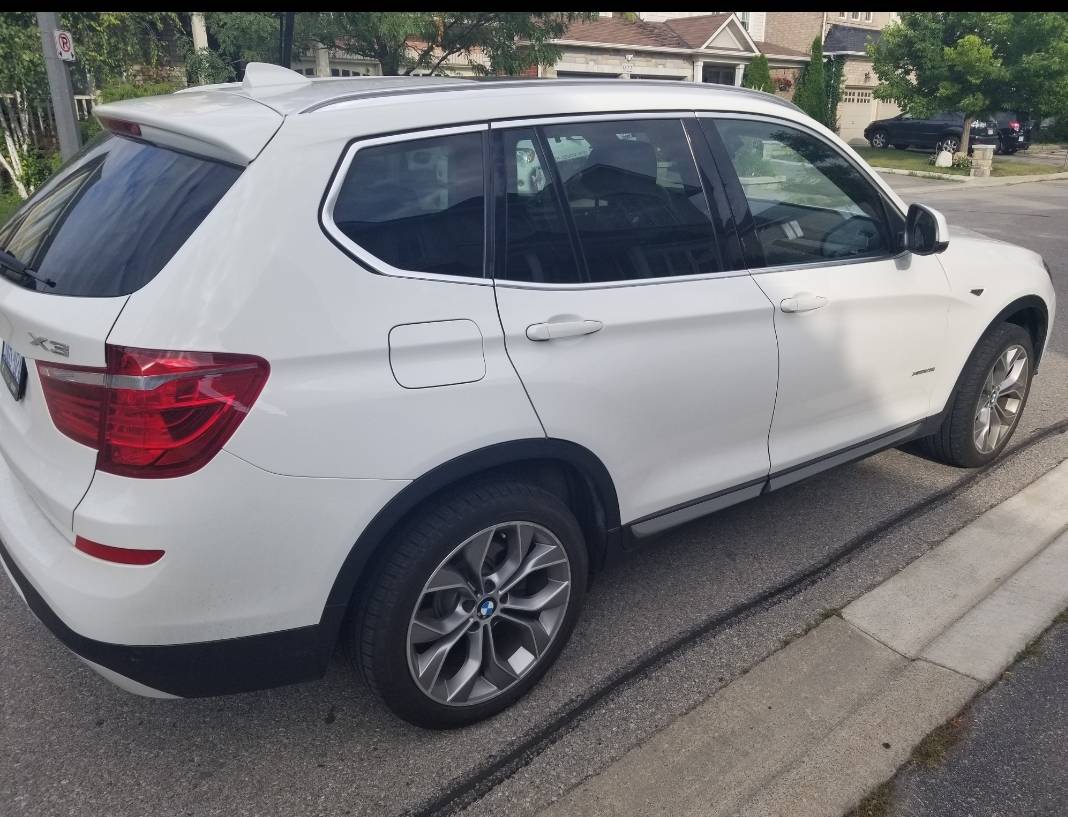 BMW Lease Takeover in Brampton, ON: 2017 BMW X3 Automatic 2WD ID:#7755 • LeaseCosts Canada
