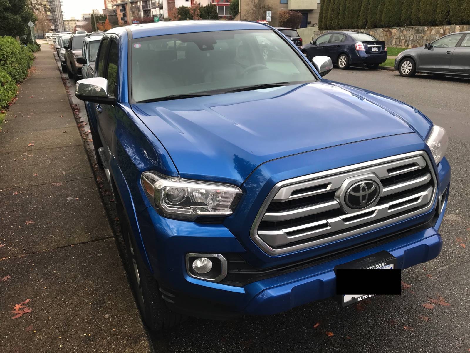 Toyota Lease Takeover in North Vancouver, BC 2018 Toyota Double Cab LTD 4X4 V6 Automatic Toyota Lease Takeover in North Vancouver, BC 2018 Toyota Double Cab LTD 4X4 V6 Automatic