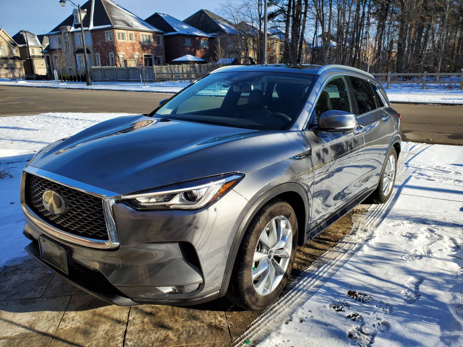 Infiniti Lease Takeover in Vaughan, ON: 2019 Infiniti QX50 Essential 2