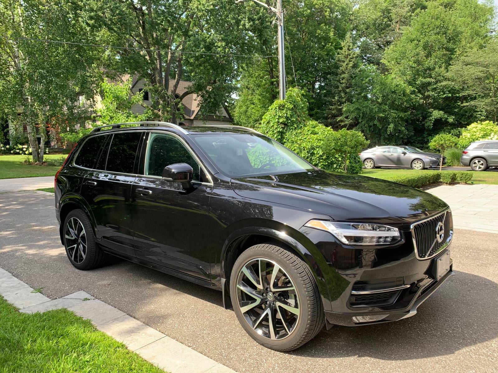 Volvo Lease Takeover in Mississauga, ON 2019 Volvo XC90 T6 AWD