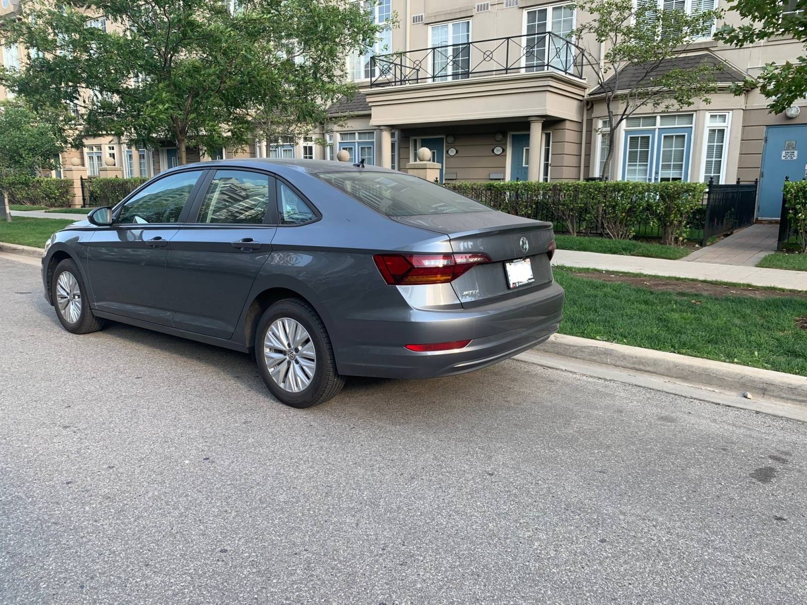 Volkswagen Lease Takeover in Toronto, ON 2019 Volkswagen Jetta