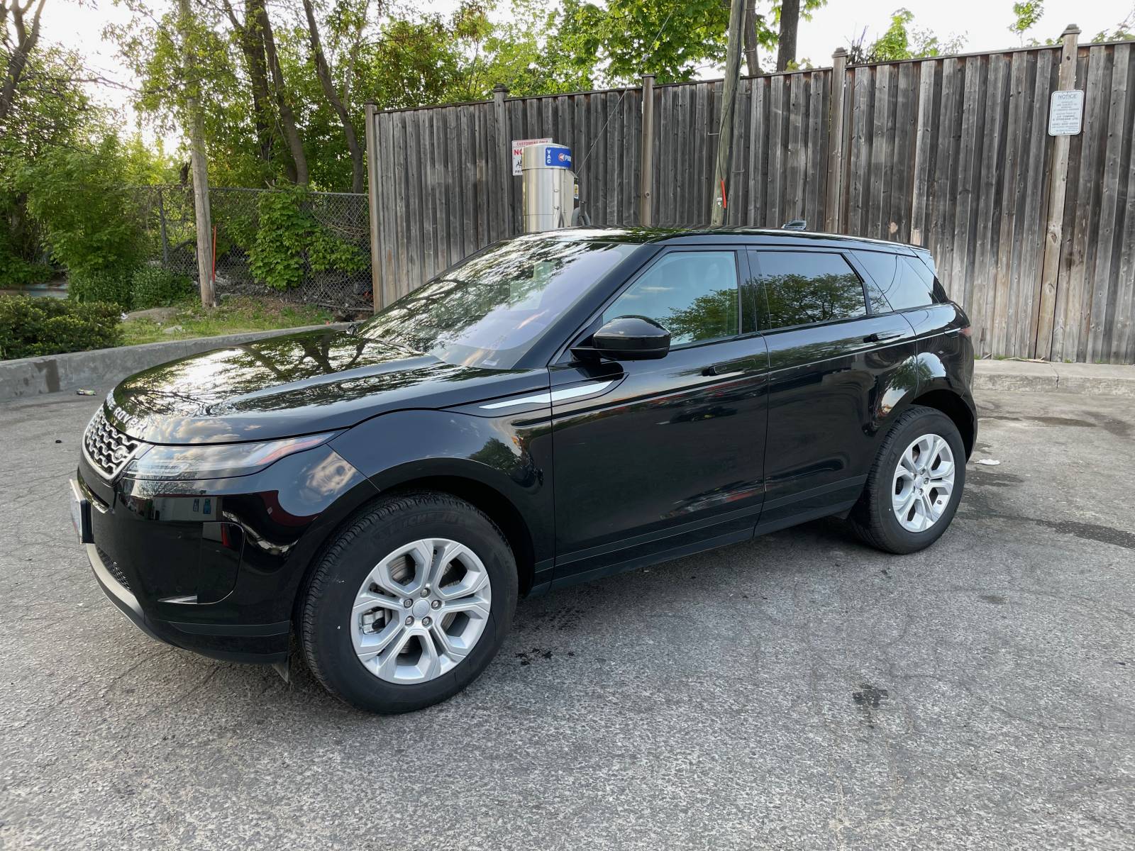 Land Rover Lease Takeover in Toronto, ON 2020 Land Rover Range Rover