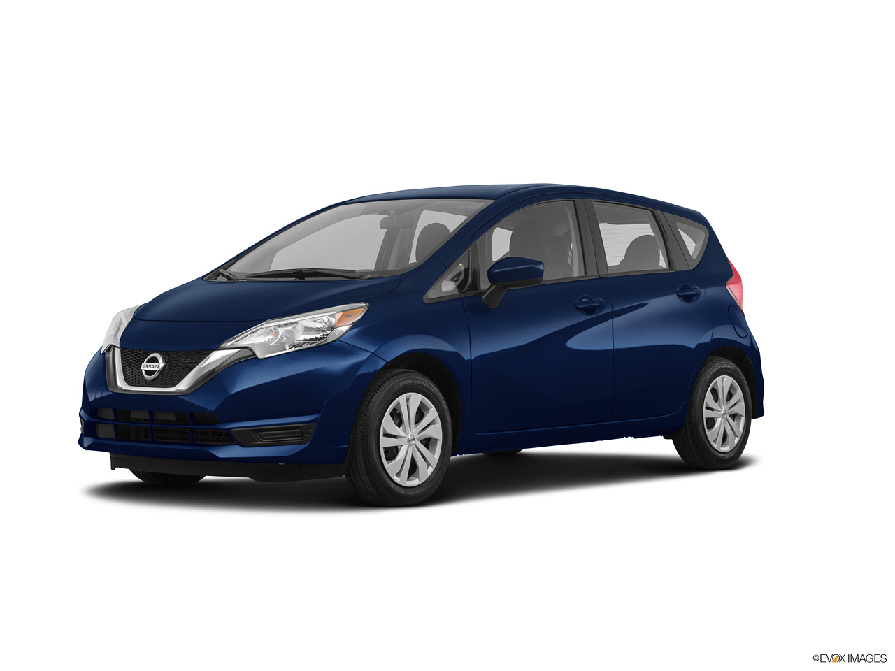 Nissan 1 5. Nissan versa 2018. nissan versa 2019. ниссан ноут 2019. nissan versa s.